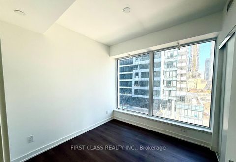 Photo 14 at 905 - 8 Wellesley Street W, Bay Street Corridor, Toronto