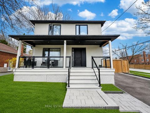 Photo 0 at 29 Ranwood Drive, Pelmo Park W4, Toronto