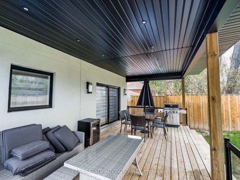 Photo 14 at 29 Ranwood Drive, Pelmo Park W4, Toronto