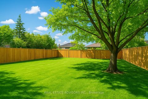 Photo 15 at 29 Ranwood Drive, Pelmo Park W4, Toronto