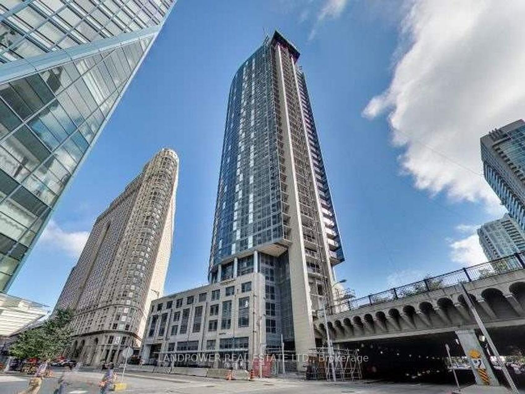 2707 - 1 The Esplanade, Waterfront Communities C8, Toronto 