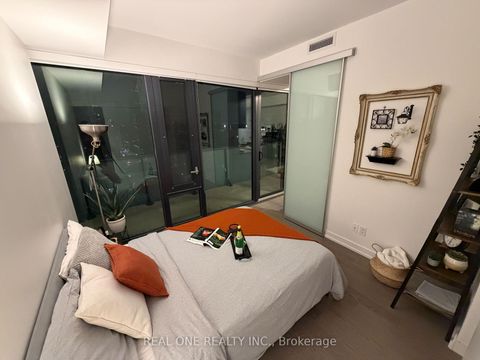 Photo 19 at 1902 - 161 Roehampton Avenue, Mount Pleasant West, Toronto