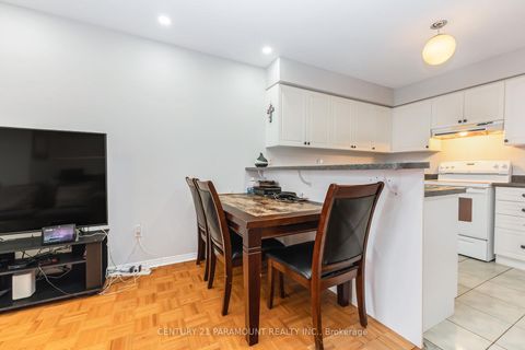 Photo 14 at 10 - 200 Mclevin Avenue, Malvern, Toronto