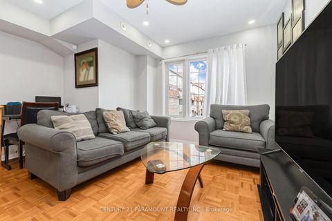Photo 17 at 10 - 200 Mclevin Avenue, Malvern, Toronto