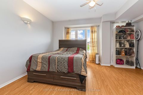 Photo 21 at 10 - 200 Mclevin Avenue, Malvern, Toronto