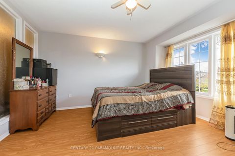 Photo 23 at 10 - 200 Mclevin Avenue, Malvern, Toronto
