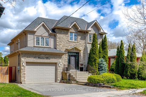 Photo 1 at 176 Homewood Avenue, Newtonbrook West, Toronto