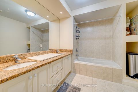 Photo 26 at 176 Homewood Avenue, Newtonbrook West, Toronto