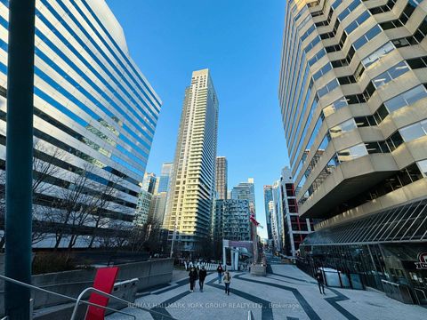 Photo 8 at 914 - 300 Front Street W, Waterfront Communities C1, Toronto