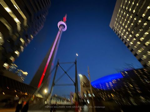 Photo 9 at 914 - 300 Front Street W, Waterfront Communities C1, Toronto