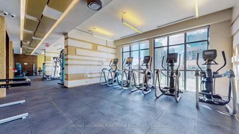 Photo 12 at 914 - 300 Front Street W, Waterfront Communities C1, Toronto