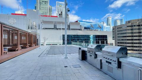 Photo 14 at 914 - 300 Front Street W, Waterfront Communities C1, Toronto