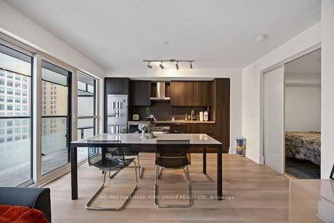 Photo 24 at 914 - 300 Front Street W, Waterfront Communities C1, Toronto