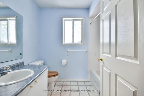 Photo 6 at 37 Loon Avenue, Painswick South, Barrie