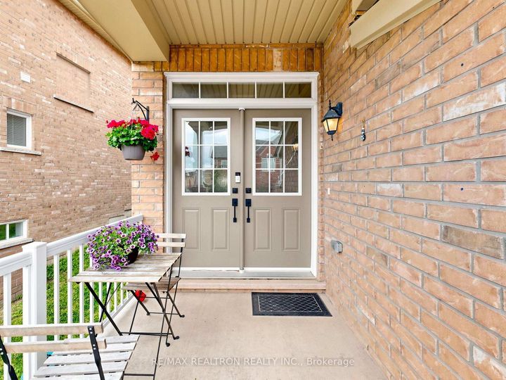 Photo 1 at 69 Matthewson Avenue, Bradford, Bradford West Gwillimbury