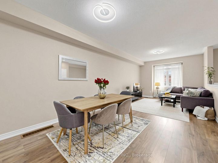 Photo 7 at 69 Matthewson Avenue, Bradford, Bradford West Gwillimbury