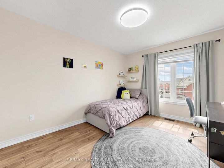 Photo 24 at 69 Matthewson Avenue, Bradford, Bradford West Gwillimbury