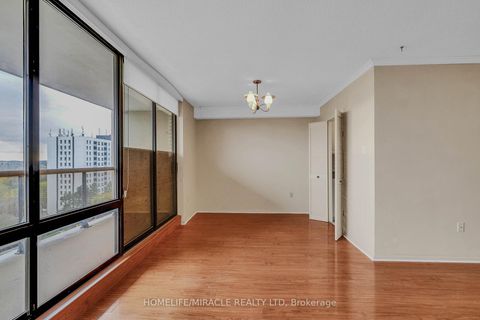 Photo 7 at 905 - 177 Linus Road, Don Valley Village, Toronto