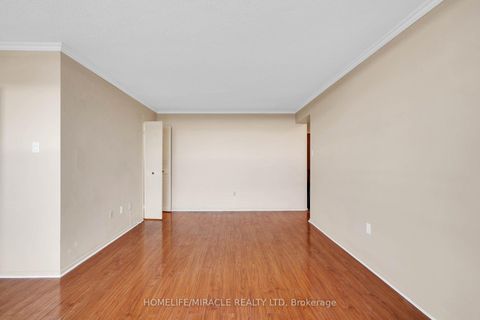 Photo 8 at 905 - 177 Linus Road, Don Valley Village, Toronto