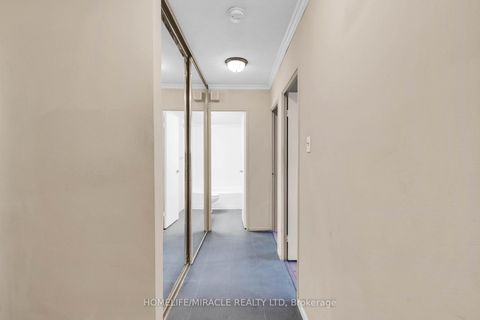 Photo 15 at 905 - 177 Linus Road, Don Valley Village, Toronto