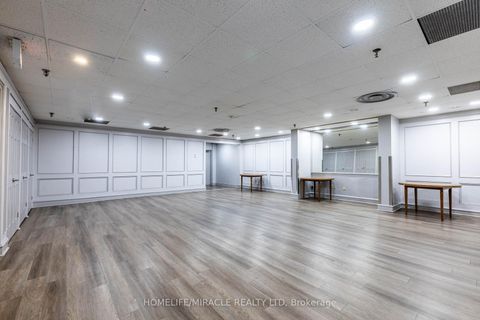 Photo 32 at 905 - 177 Linus Road, Don Valley Village, Toronto