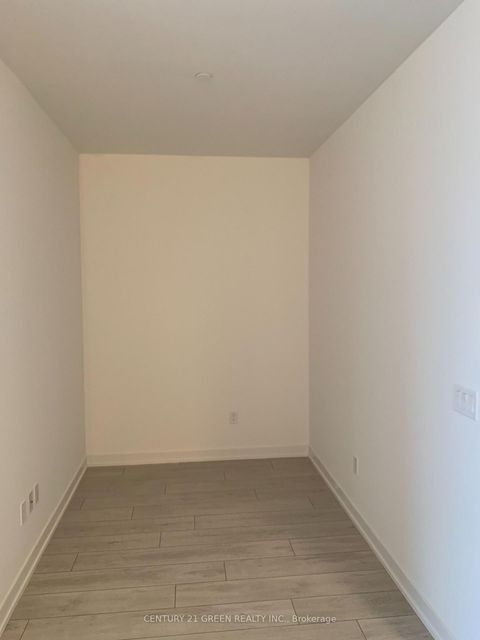 Photo 5 at 817 - 31 Tippett Road, Clanton Park, Toronto