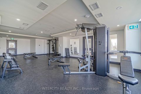 Photo 7 at 611 - 3237 Bayview Avenue, Bayview Village, Toronto