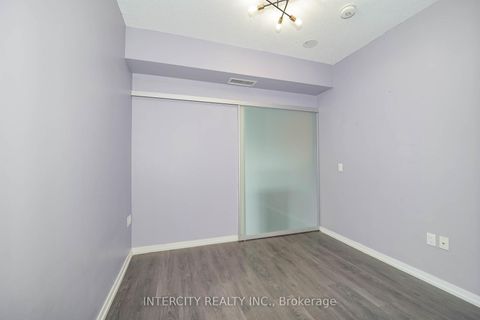 Photo 28 at 611 - 3237 Bayview Avenue, Bayview Village, Toronto