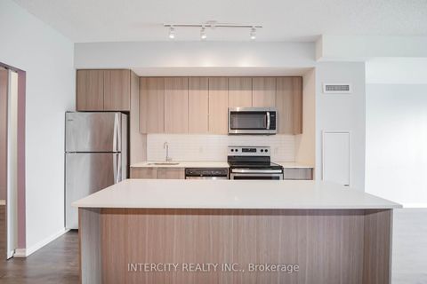 Photo 29 at 611 - 3237 Bayview Avenue, Bayview Village, Toronto