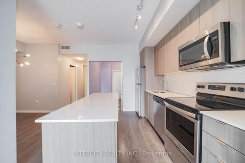 Photo 32 at 611 - 3237 Bayview Avenue, Bayview Village, Toronto