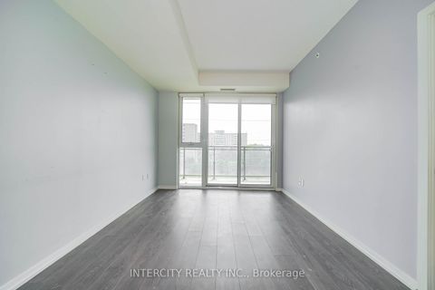 Photo 35 at 611 - 3237 Bayview Avenue, Bayview Village, Toronto