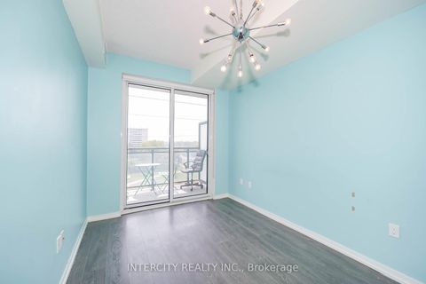 Photo 39 at 611 - 3237 Bayview Avenue, Bayview Village, Toronto