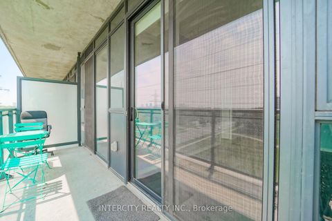 Photo 45 at 611 - 3237 Bayview Avenue, Bayview Village, Toronto
