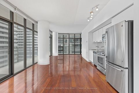 Photo 4 at 1611 - 33 Charles Street E, Yonge Corridor, Toronto