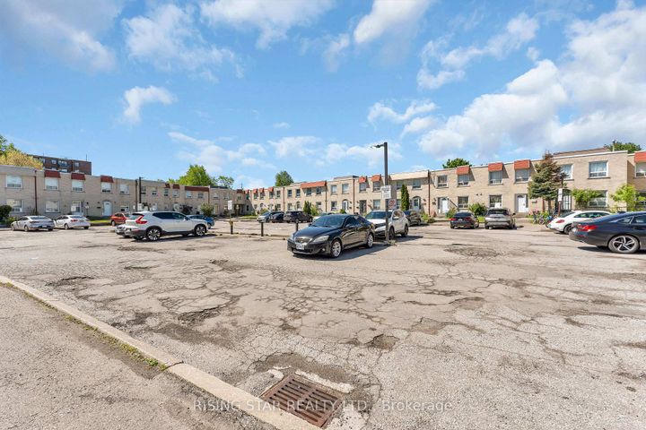 Photo 36 at 2 - 7440 GOREWAY Drive, Malton, Mississauga
