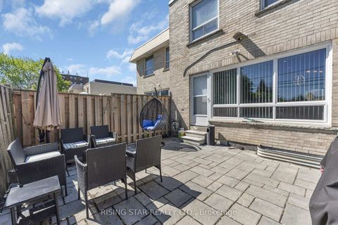 Photo 33 at 2 - 7440 GOREWAY Drive, Malton, Mississauga