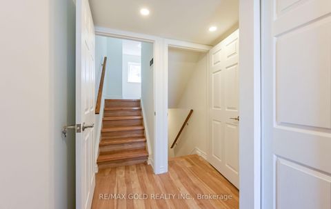 Photo 3 at 266 - 1601 Albion Road, Jamestown, Toronto