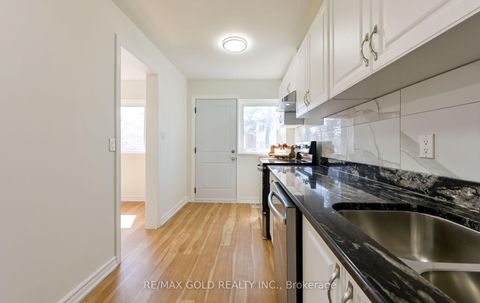 Photo 14 at 266 - 1601 Albion Road, Jamestown, Toronto