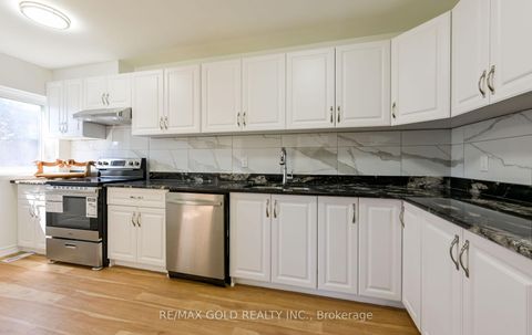 Photo 16 at 266 - 1601 Albion Road, Jamestown, Toronto