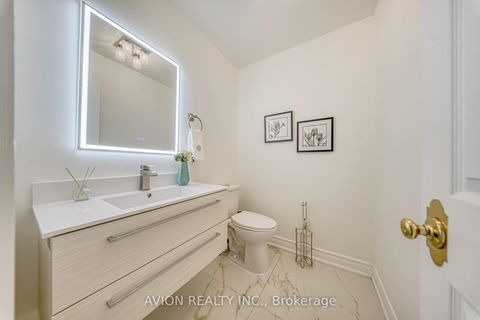Photo 20 at 134 Butterfield Crescent, Maple, Vaughan