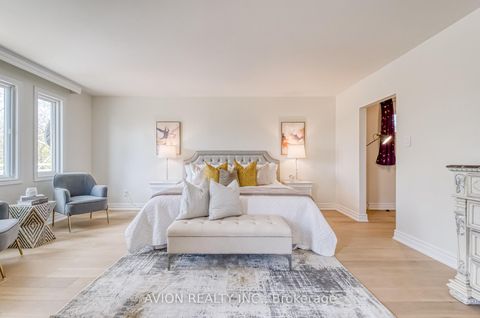 Photo 22 at 134 Butterfield Crescent, Maple, Vaughan