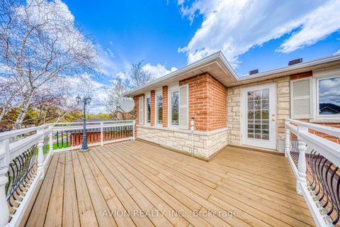 Photo 28 at 134 Butterfield Crescent, Maple, Vaughan