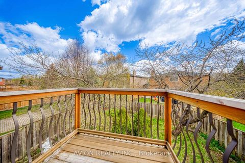 Photo 30 at 134 Butterfield Crescent, Maple, Vaughan