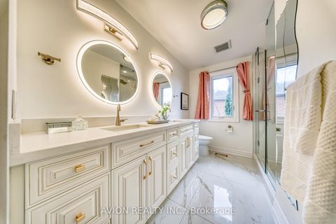 Photo 34 at 134 Butterfield Crescent, Maple, Vaughan