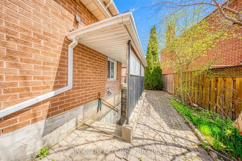 Photo 42 at 134 Butterfield Crescent, Maple, Vaughan