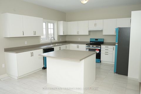 Photo 6 at 262 Springfield Crescent, Stayner, Clearview