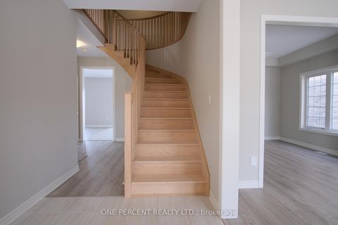 Photo 9 at 262 Springfield Crescent, Stayner, Clearview