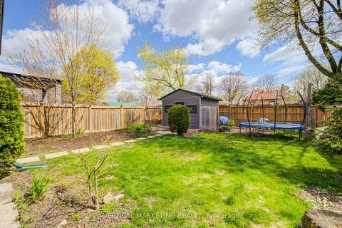 Photo 15 at 17 Arden Crescent, Birchmount, Toronto