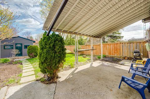 Photo 16 at 17 Arden Crescent, Birchmount, Toronto