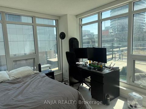Photo 10 at 212 - 70 Queens Wharf Road, Waterfront Communities C1, Toronto